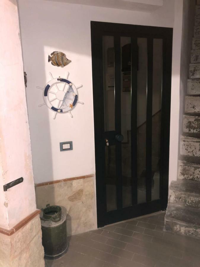 Vicolo Dei Pescatori Terracina Exterior foto