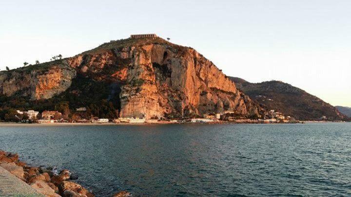 Vicolo Dei Pescatori Terracina Exterior foto